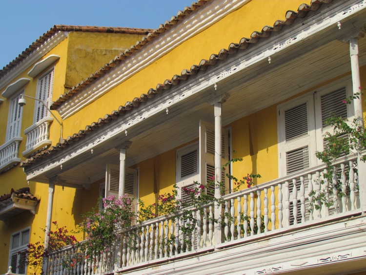 colombia-balcony
